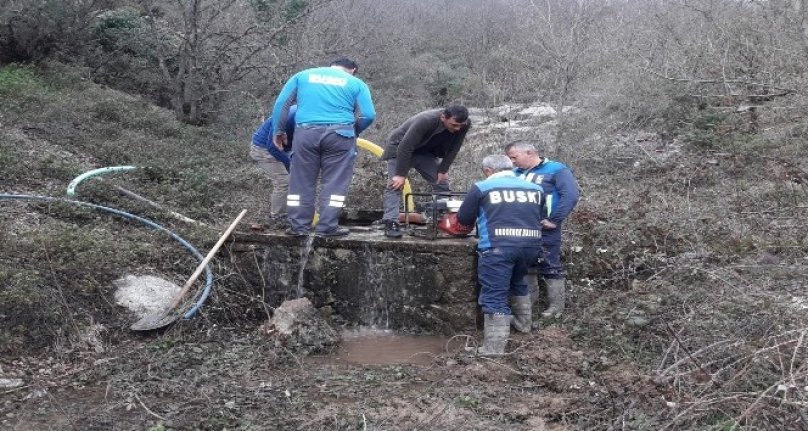 Bursa'da içme suyu borusunun içinden çıkanı görenler şok oldu!