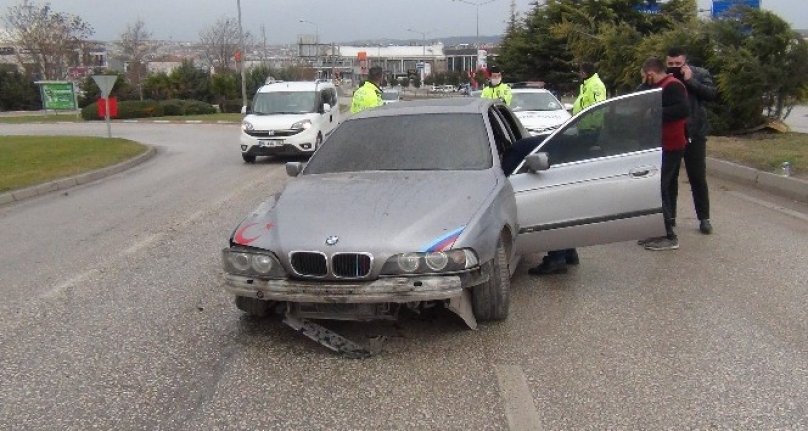 Bursa'da kısıtlama saatinde yürekleri ağza getiren kaza