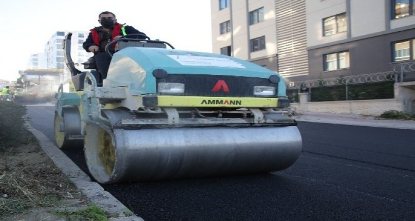 Bursa'da dönüşüm mağduru yollar yenileniyor