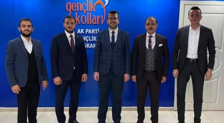 AK Parti Osmangazi Gençlik Kolları'na taze kan