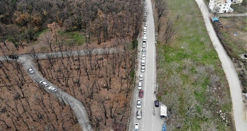 Bursa’da kısıtlama öncesi ucuz su kuyruğu!