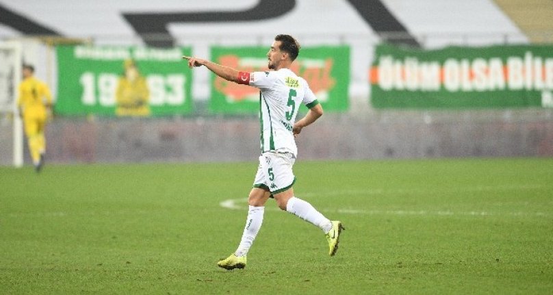 Bursaspor deplasmanda Bandırmaspor'la karşılaşıyor