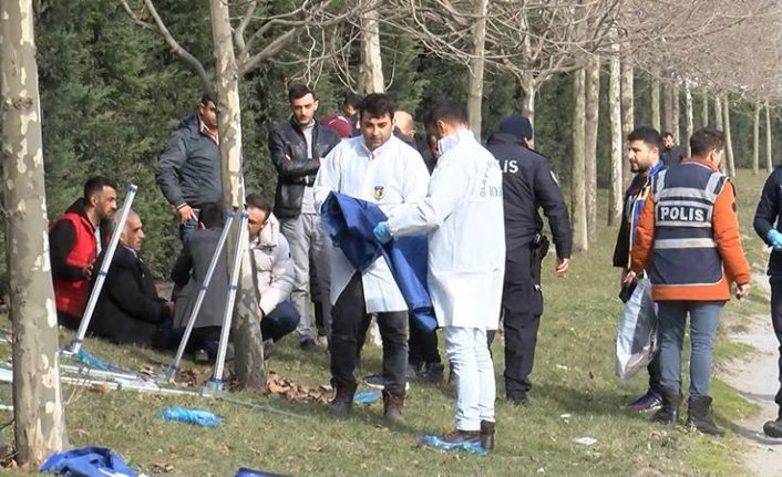 Üniversitesi öğrencisinin cansız bedeni yol kenarında bulundu!