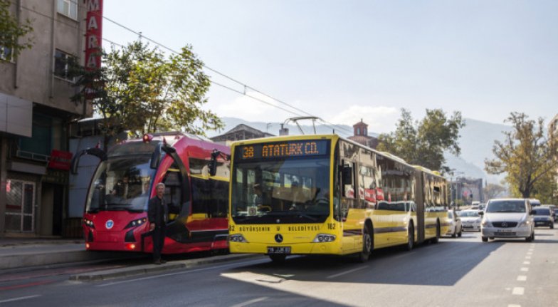 Bursa'da metro ve otobüs seferlerine yasak düzenlemesi!