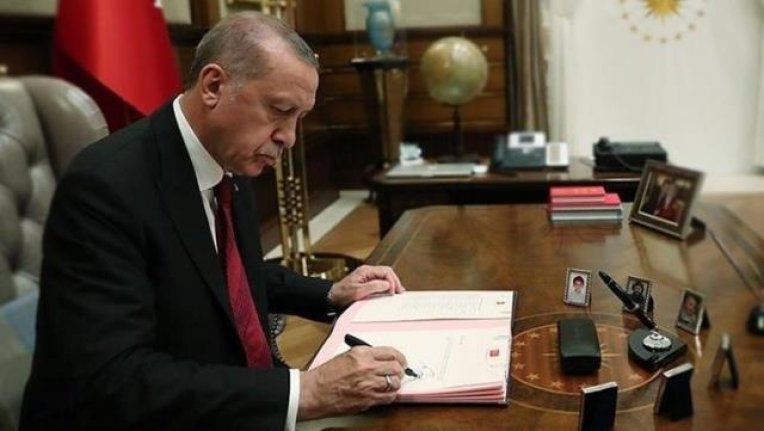 3 bakanlıkta kritik atamalar ve görevden alma kararı! Erdoğan imzaladı