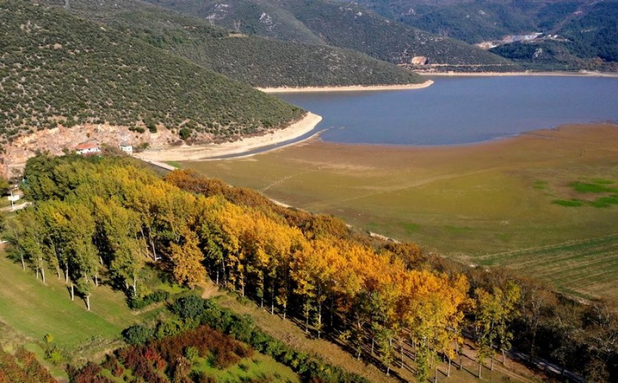 Bursa'daki bu yoldan geçen hayran kalıyor