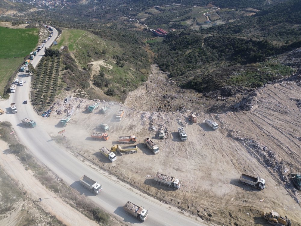 Hatay'da hafriyat kuyruğu...