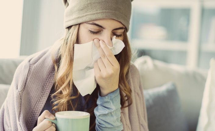 Araştırma: Soğuk algınlığı virüsü etkisiz hale getiriyor