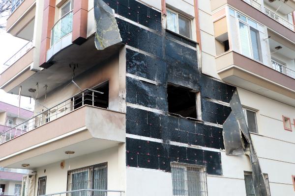 Hatay'daki yangından yürek yakan manzara!