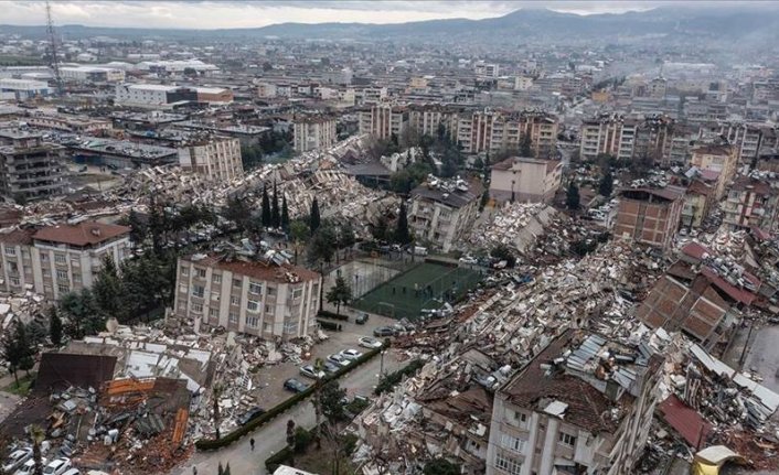 Deprem bölgesinde KOBİ'lere 75 bin liralık destek