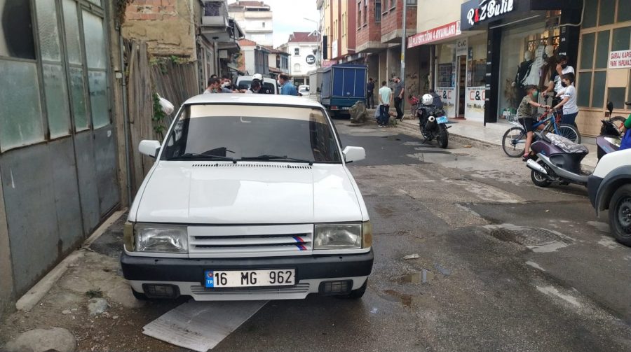 Bursa'da otomobil hırsızı, 50 kilometrelik kovalamacayla yakalandı