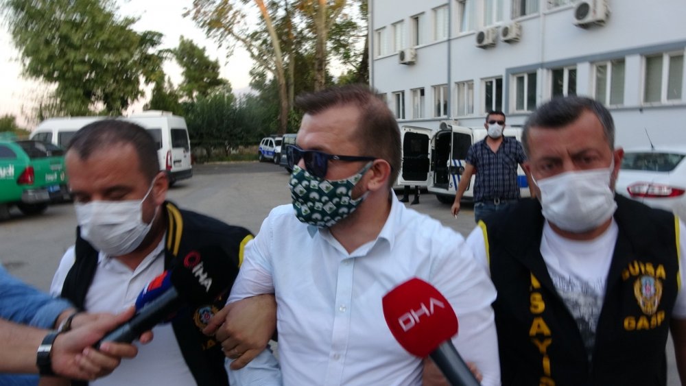 İznik'te şantaj iddiasıyla gözaltına alınan gazeteci Bursa'ya getirildi