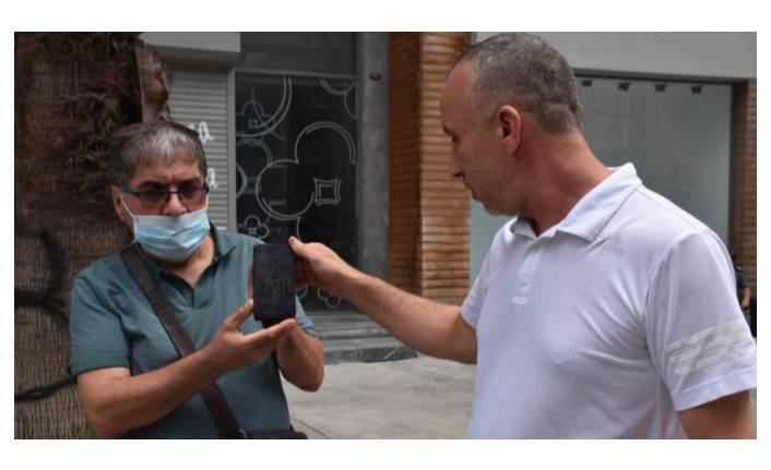 İsveç'ten geldi, babaları tarafından kaçırılan torunlarını arıyor