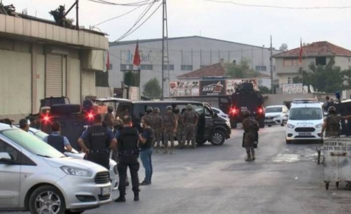 Uzun namlulu silahlarla hırsızlık ihbarı polisi alarma geçirdi!