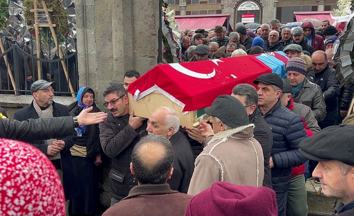 Ahmet Suat Özyazıcı son yolculuğuna uğurlandı