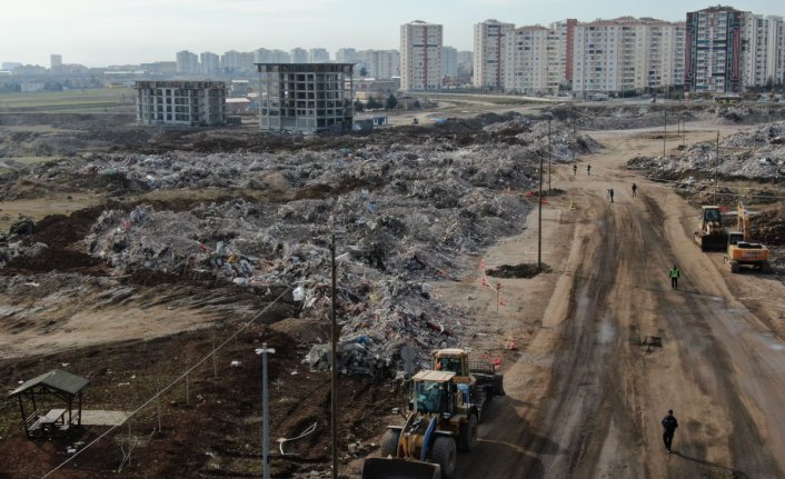 Hayaller enkaz altında kaldı...