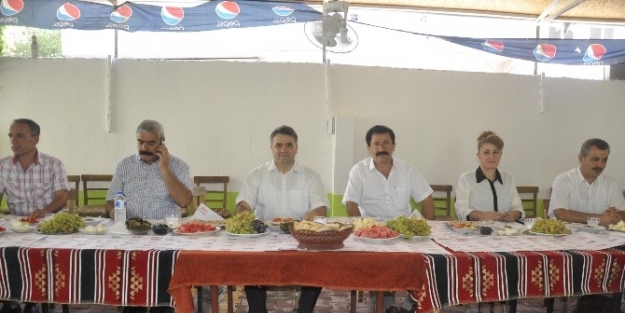 Kahta Kaymakamı Metin Esen Muhtarlarla Kahvaltıda Buluştu
