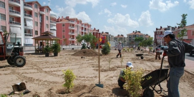 Karatay’da Yeşil Alan Ve Park Yapım Çalişmalari