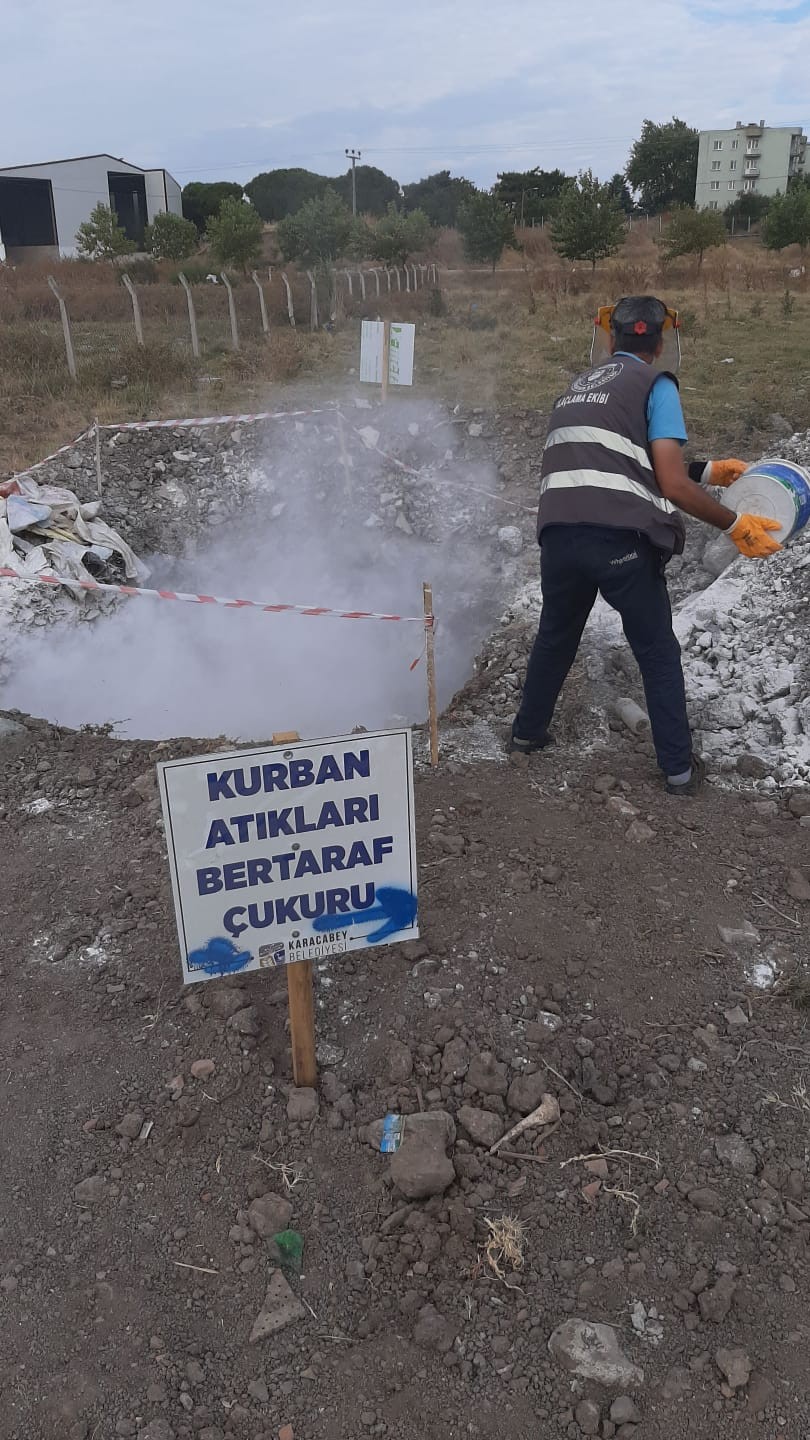 Karacabey sahilleri bayram tatilinde doldu taştı