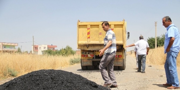 Bismil’in Köylerinde Asfalt Çalişmasi Başlatıldı