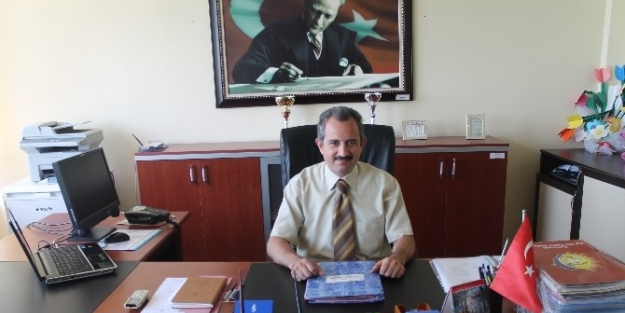 Yumurtalık İlçe Milli Eğitim Müdürlüğüne Salih Atilla Atandı