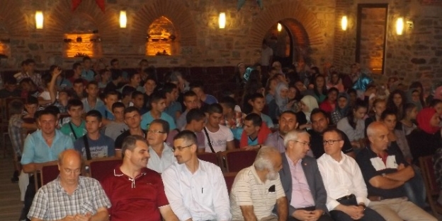 Bursa Pomaklar Derneği Bulgaristanlı Öğrencileri Ağırladı