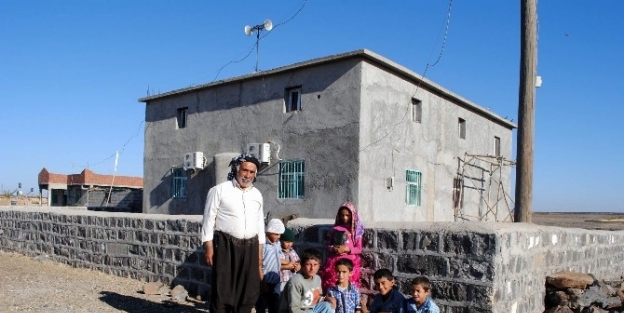 Ağılcık Köyü Sakinleri Camiileri İçin Yardım Bekliyor