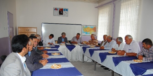 Eflani’de Köydes Toplantısı Yapıldı