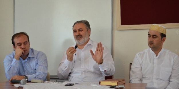 Erzurum’da Camiler Yetimlerle Buluşuyor