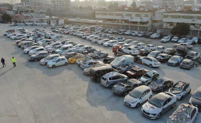 Toplu araç mezarlığı havadan görüntülendi