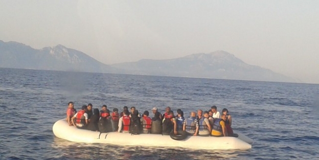 Ege Denizinde 137 Sığınmacı Yakalandı