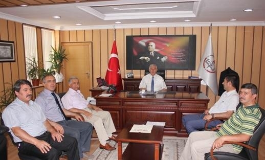 Kırşehir Teknik Ve Endüstri Meslek Lisesine ’il Kalite Belgesi’ Verildi
