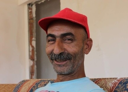 (özel Haber) Kırmızı Şapkali Adam