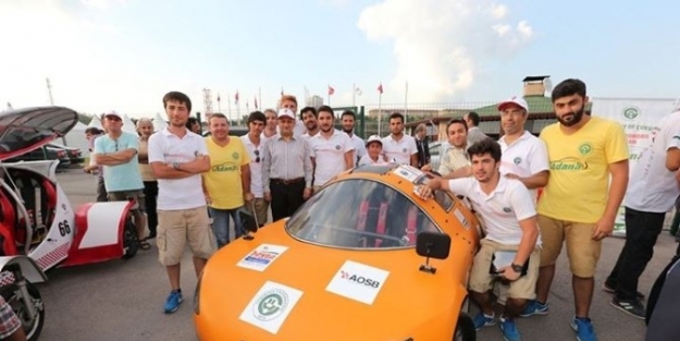 Çü Öğrencilerinin Ürettiği Elektrikli Araca Tübitak’tan Özel Ödül
