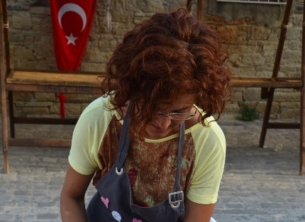 Marsilya Meydanı’nda Ebru Sanatı Gösterisi