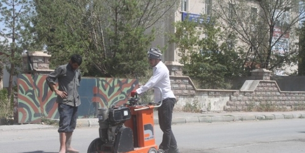 Taşlıçay Belediyesi’nden Hummalı Çalişma