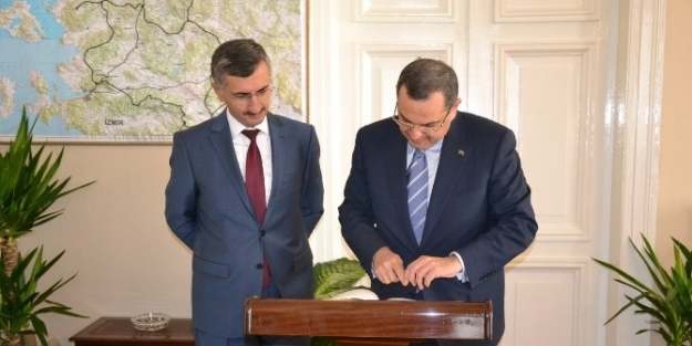 Azerbaycan Ankara Büyükelçisi Faig Bağırov’tan Vali Bektaş’a Ziyaret