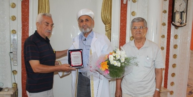 Cemaatten İmama Plaket