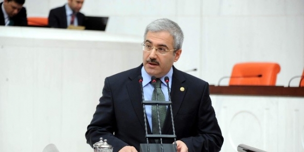 Mülk Göleti Temizleniyor