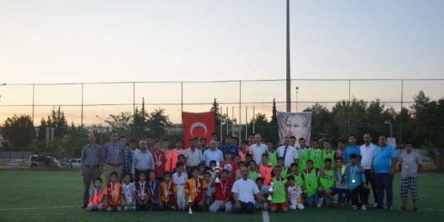 Kuran Kursları Arası Futbol Turnuvası Düzenlendi