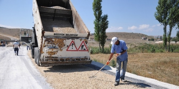 Bozüyük Şenkal Ve Sanayi Caddelerinde Yol Çalişmasi