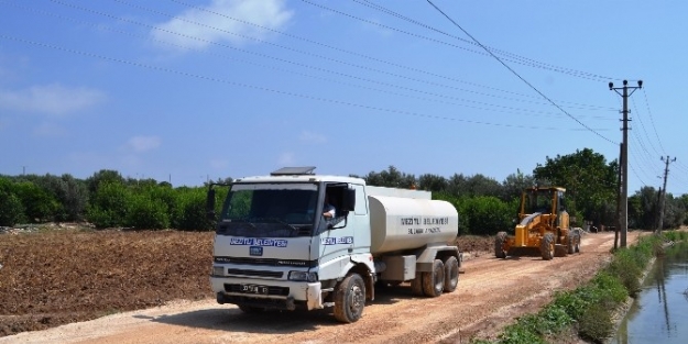 Mezitli’de Yol Düzenleme Çalişmalari Sürüyor