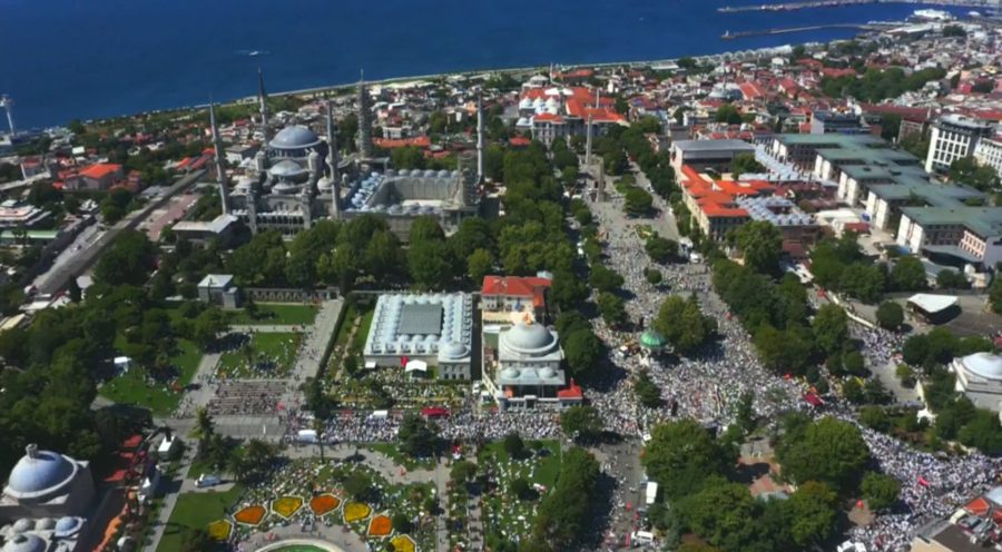 Ayasofya Camii'ne  girişler durduruldu!