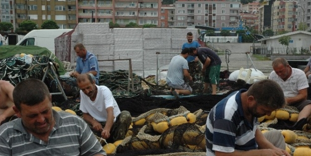 Giresunlu Balıkçılar Av Sezonuna Hazır