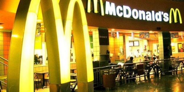 McDonald's'ın tüm şubeleri kapatılıyor