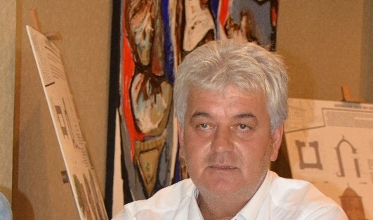 Çeşme Belediyesi Okullara Yardımı Kesti