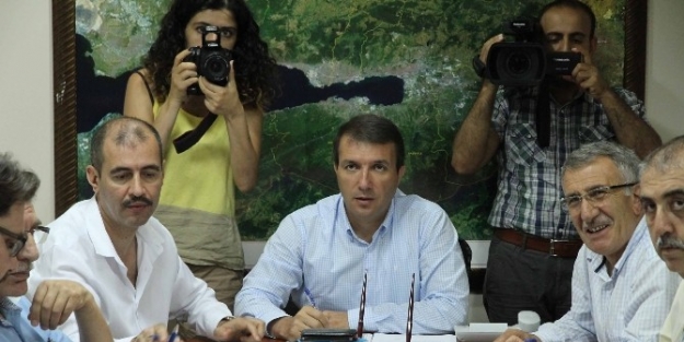 8 İşyerinin Kiralama İhalesi Yapıldı