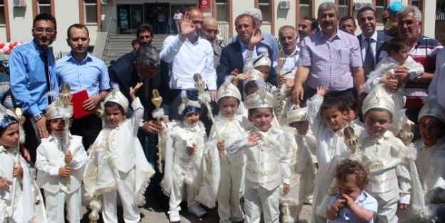 İspir’de Toplu Sünnet Şenliği
