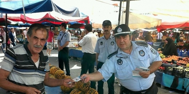 İzmit Pazarlarında Temizlik Seferberliği