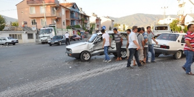 Fethiye’de Trafik Kazası: 1 Ölü, 1 Yaralı